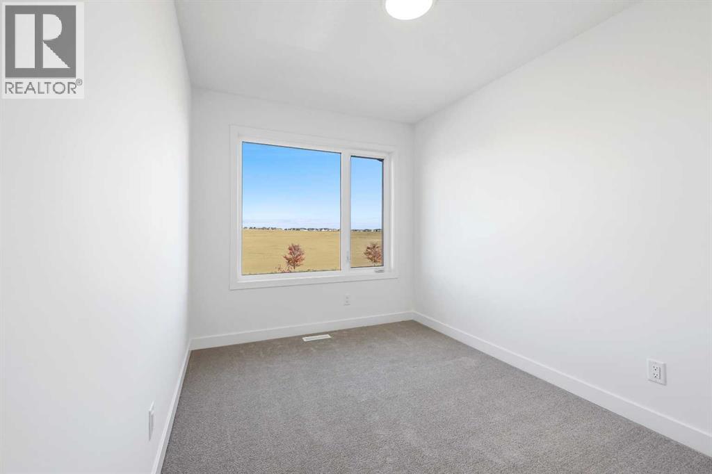 Single Family House for Sale in  Rangeview Avenue SE Rangeview Calgary 