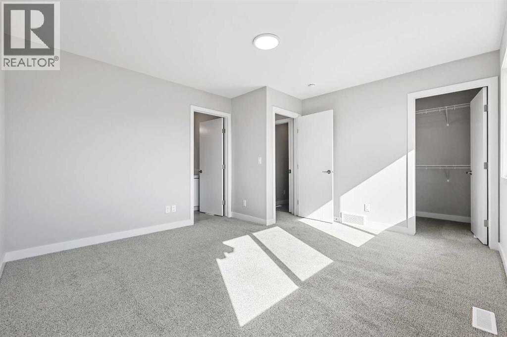 Single Family House for Sale in  Rangeview Avenue SE Rangeview Calgary 