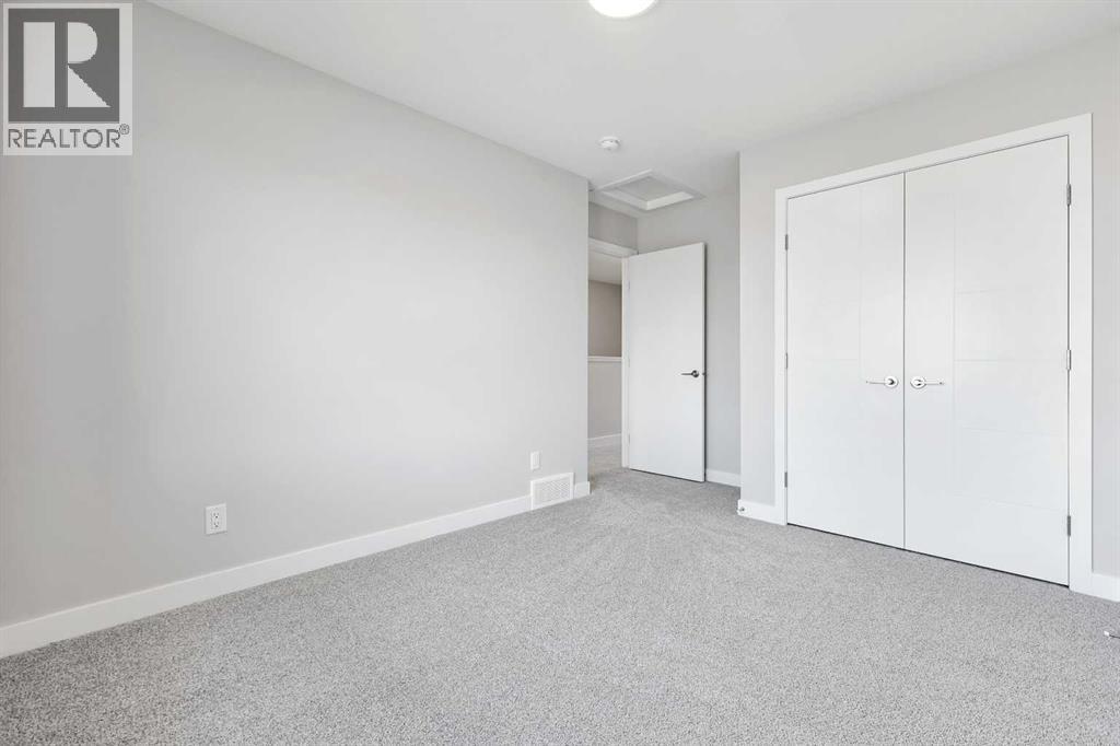 Single Family House for Sale in  Rangeview Avenue SE Rangeview Calgary 