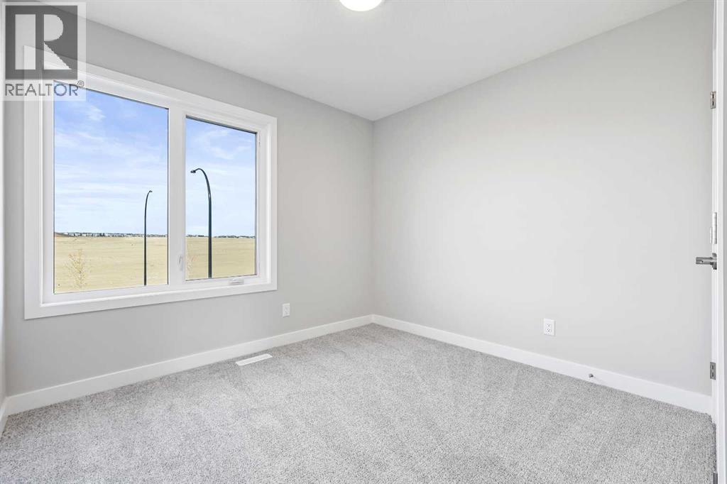 Single Family House for Sale in  Rangeview Avenue SE Rangeview Calgary 