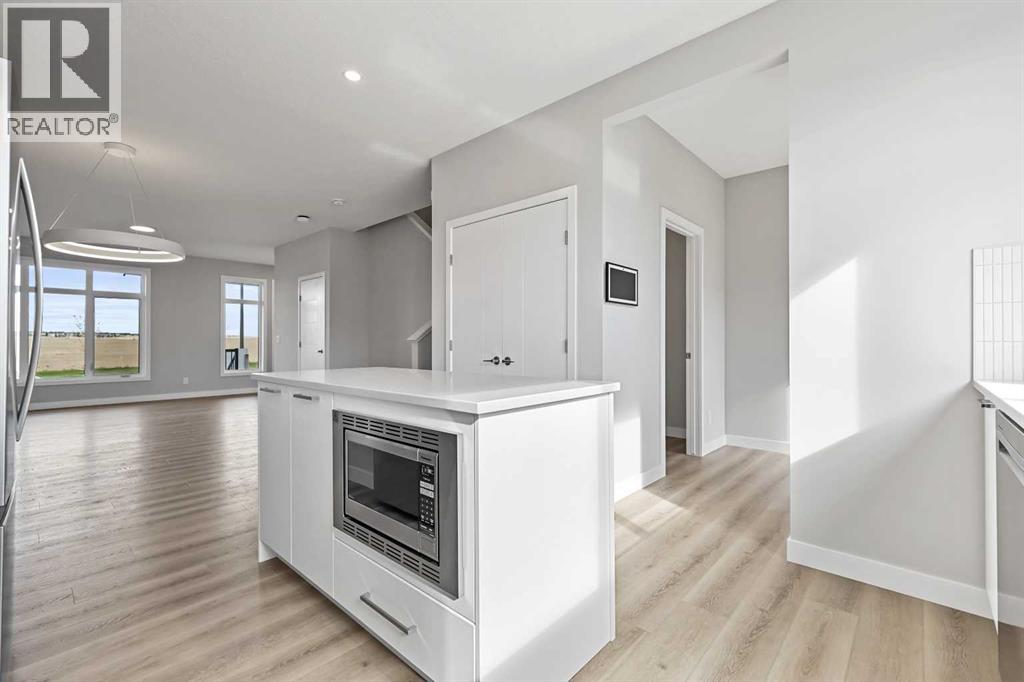 7019 Rangeview Avenue SE, Calgary, Alberta