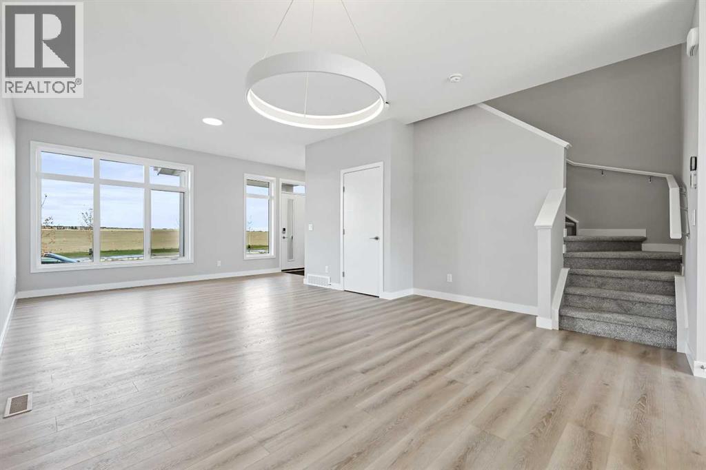 Single Family House for Sale in  Rangeview Avenue SE Rangeview Calgary 