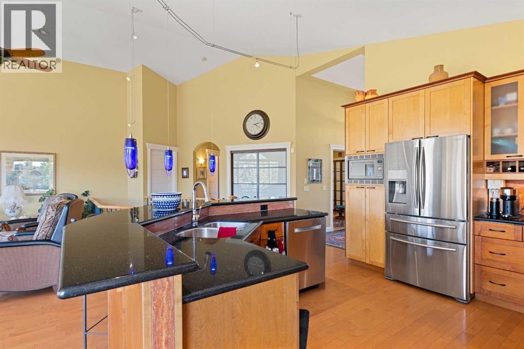 Single Family House Bungalow for Sale in  Sienna Ridge Landing SW Signal Hill Calgary 