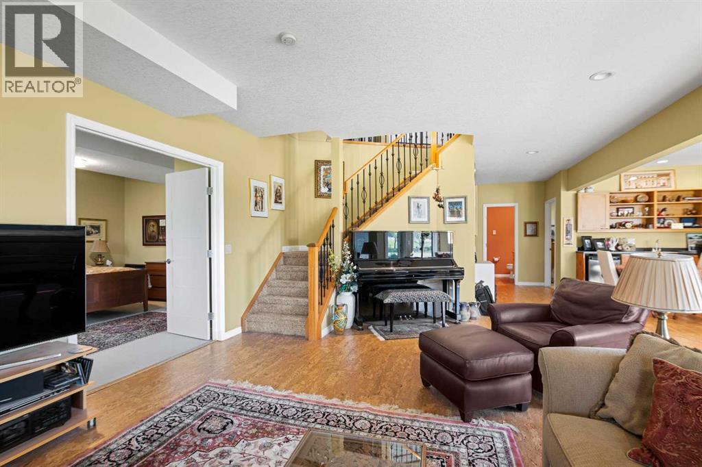 Single Family House Bungalow for Sale in  Sienna Ridge Landing SW Signal Hill Calgary 