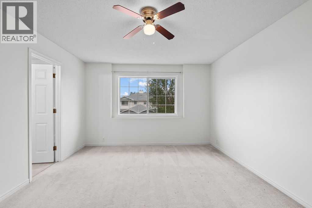 Single Family House for Sale in  Silvergrove Close NW Silver Springs Calgary 