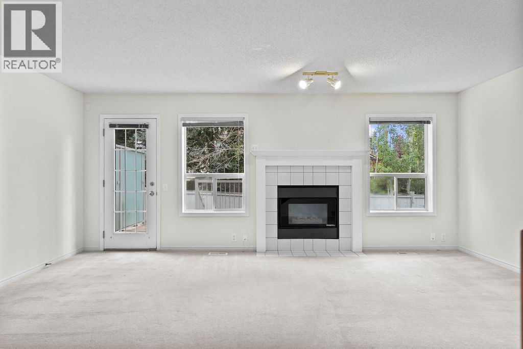 Single Family House for Sale in  Silvergrove Close NW Silver Springs Calgary 