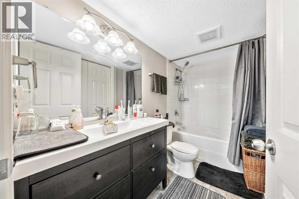 Single Family House Bungalow for Sale in  Whitlock Place NE Whitehorn Calgary 