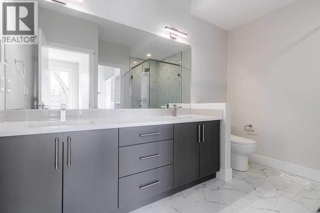 Single Family House for Sale in   Avenue NW West Hillhurst Calgary 