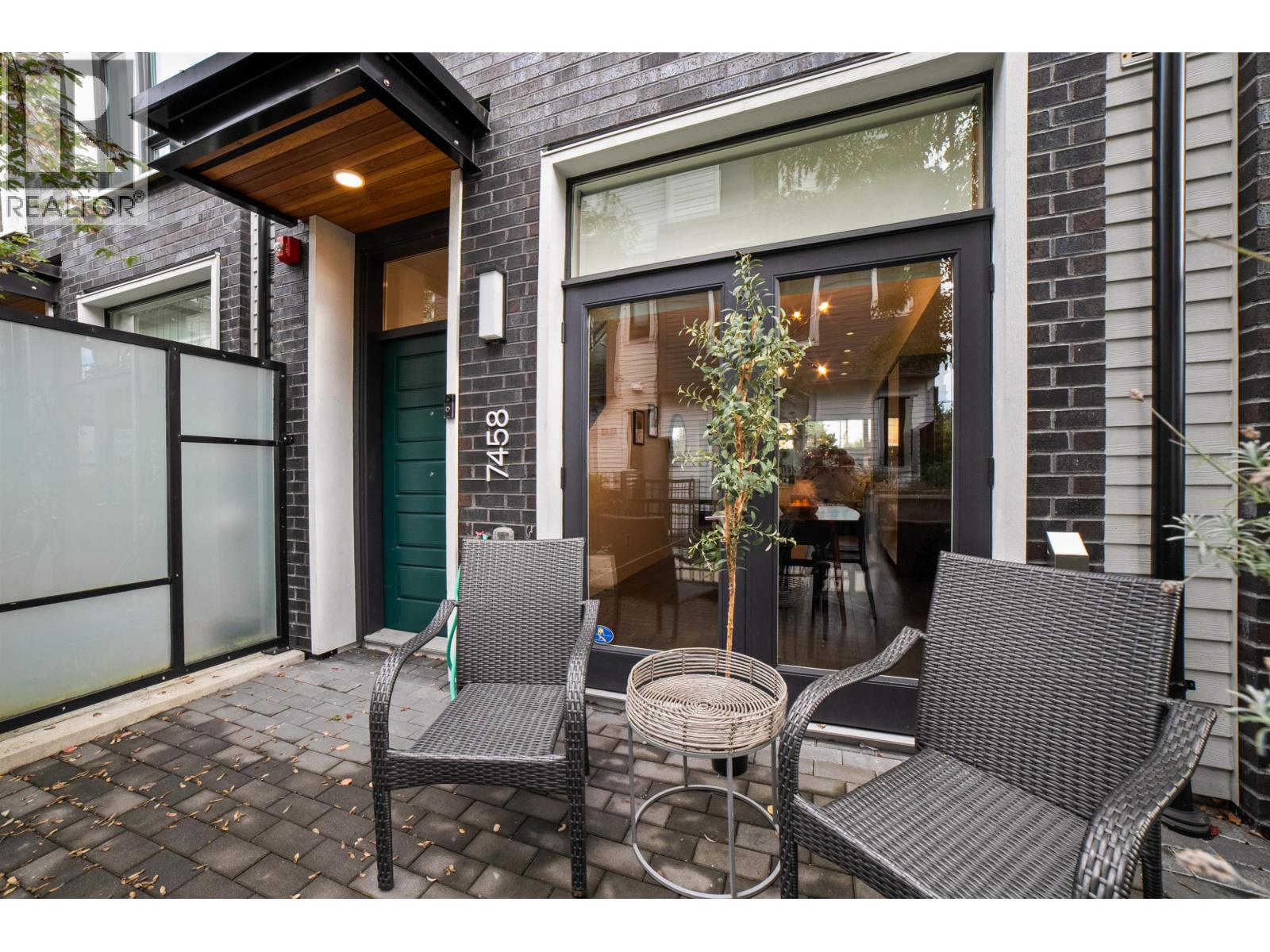 7458 GRANVILLE STREET, Vancouver