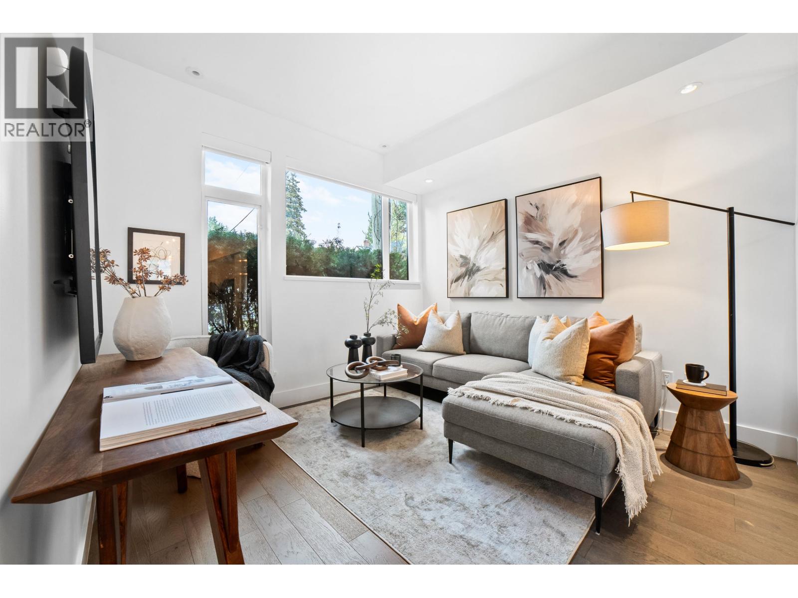 7458 GRANVILLE STREET, Vancouver