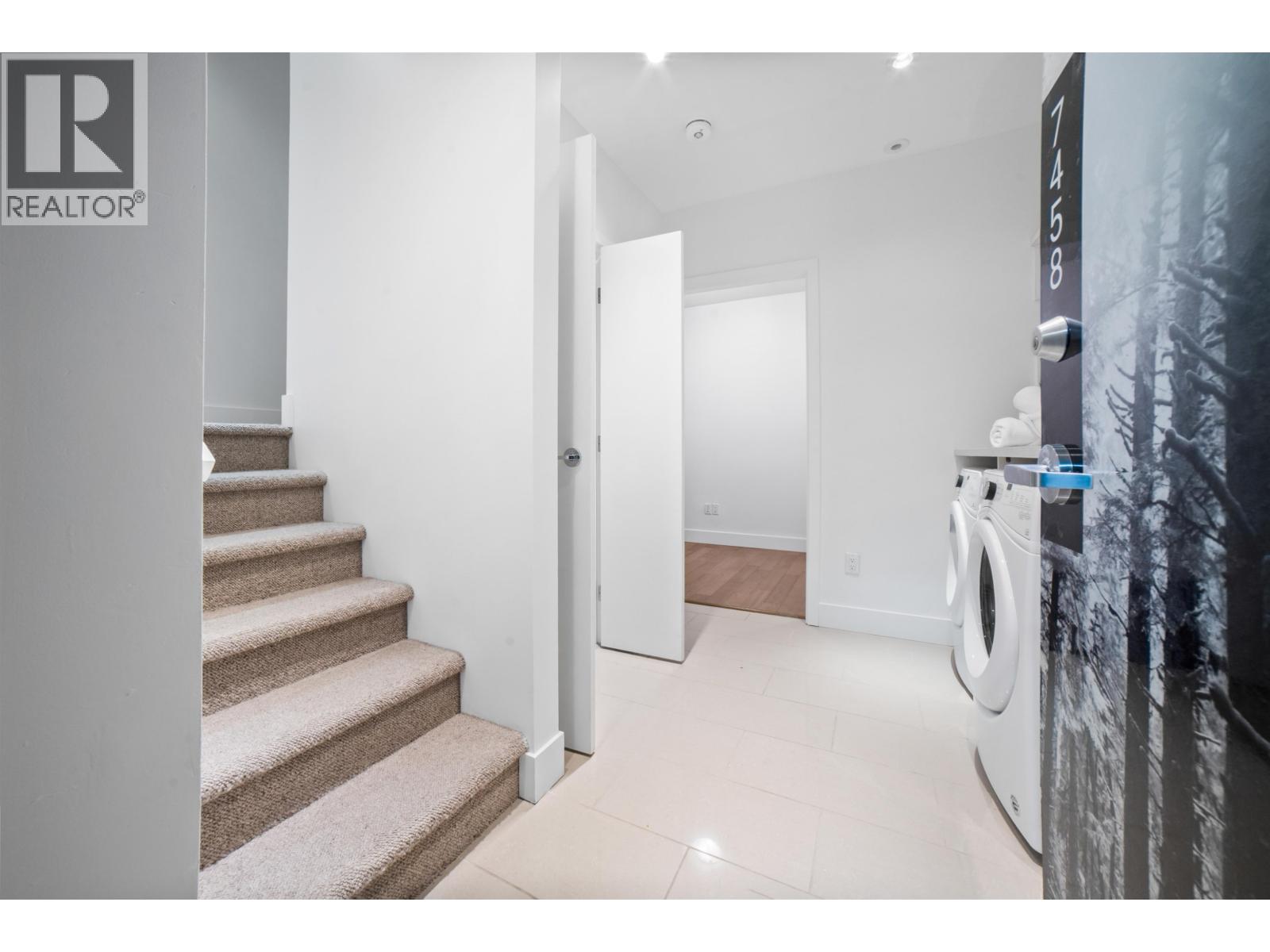 7458 GRANVILLE STREET, Vancouver