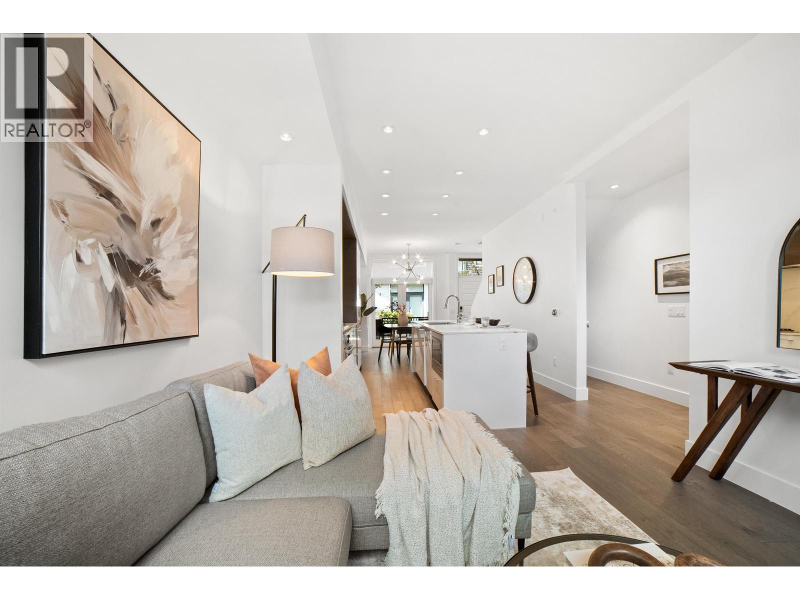 7458 GRANVILLE STREET, Vancouver