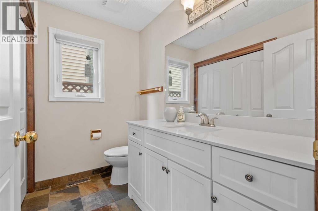 Single Family House for Sale in  Macewan Drive NW MacEwan Glen Calgary 