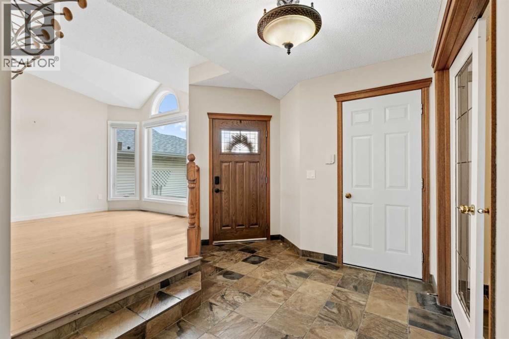 Single Family House for Sale in  Macewan Drive NW MacEwan Glen Calgary 