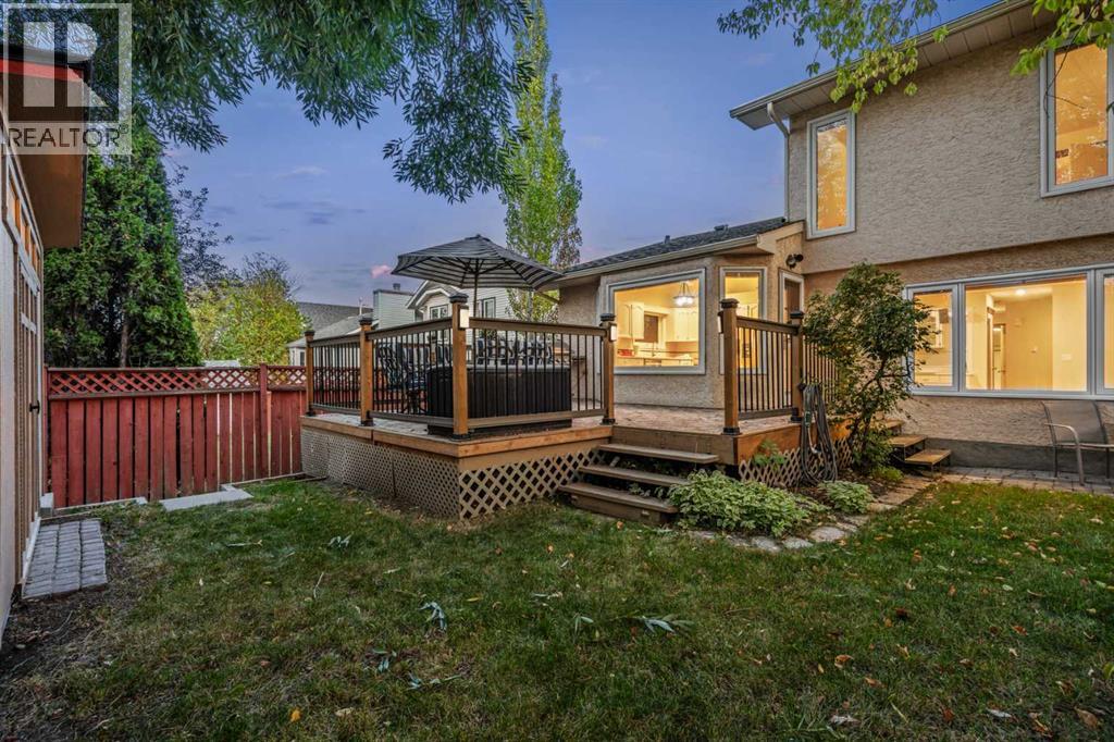 Single Family House for Sale in  Macewan Drive NW MacEwan Glen Calgary 