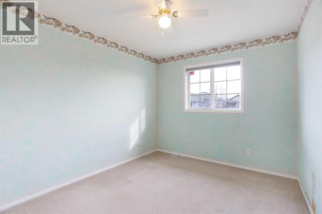 Single Family House for Sale in  Spring Crescent SW Springbank Hill Calgary 