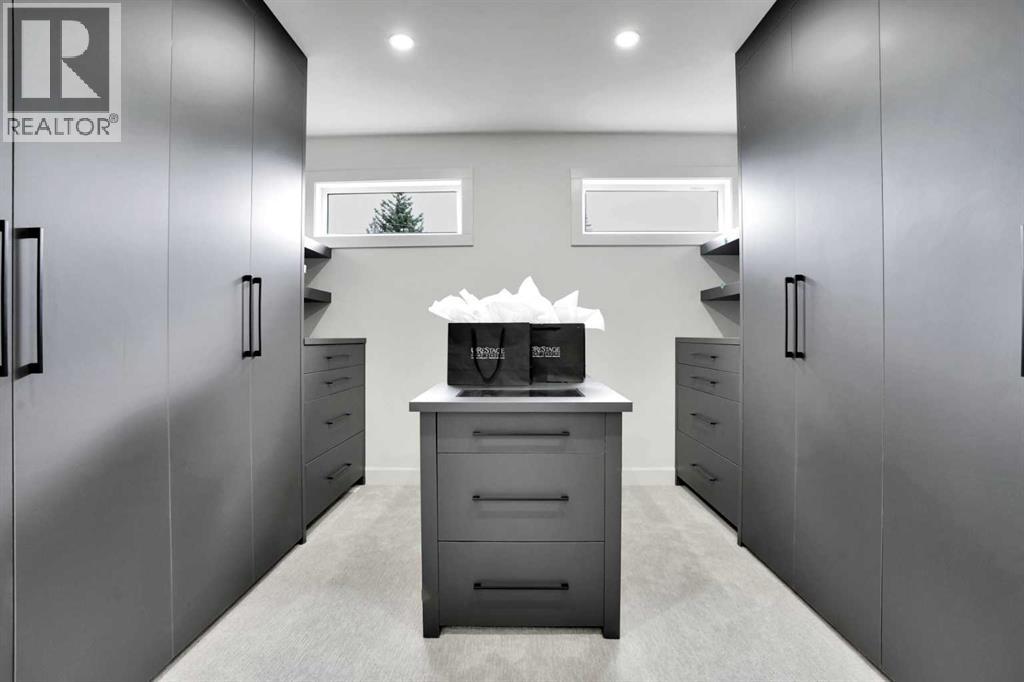 Single Family House for Sale in  Lacombe Way SW Lakeview Calgary 