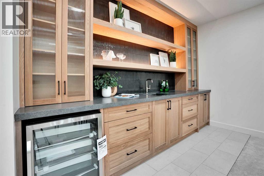 Single Family House for Sale in  Lacombe Way SW Lakeview Calgary 