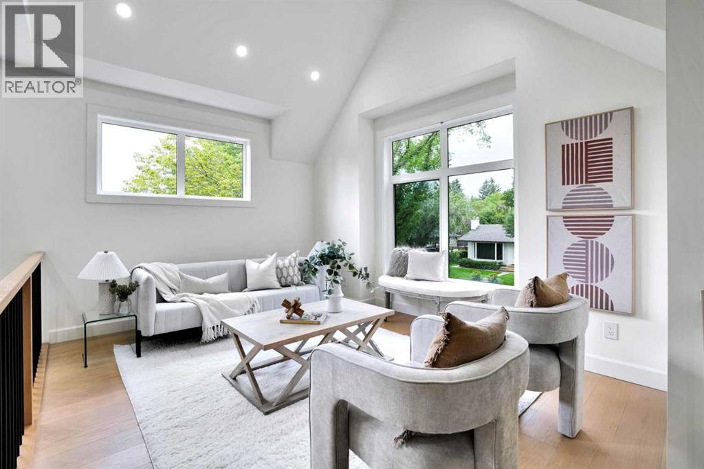 Single Family House for Sale in  Lacombe Way SW Lakeview Calgary 