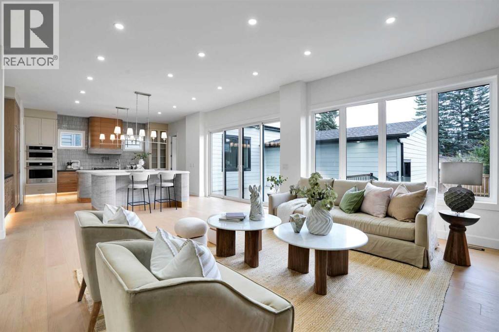 Single Family House for Sale in  Lacombe Way SW Lakeview Calgary 