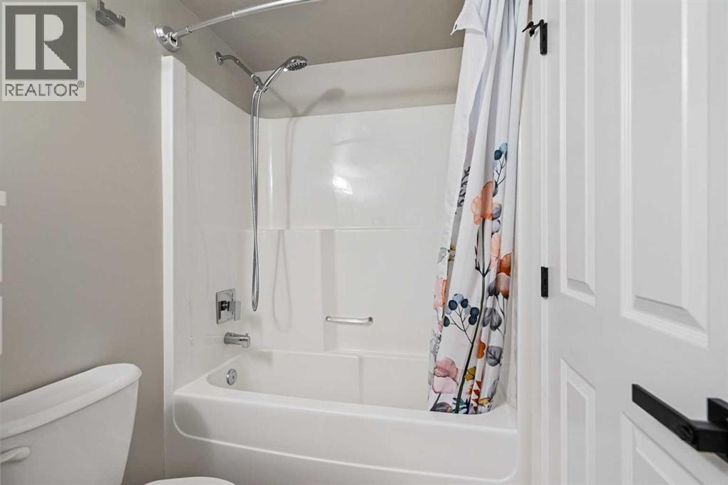 Single Family House for Sale in   Brentwood Road NW Brentwood Calgary 