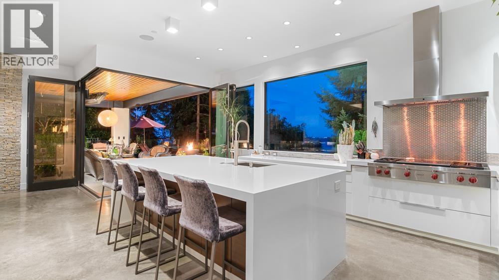 2650 ROSEBERY AVENUE, West Vancouver