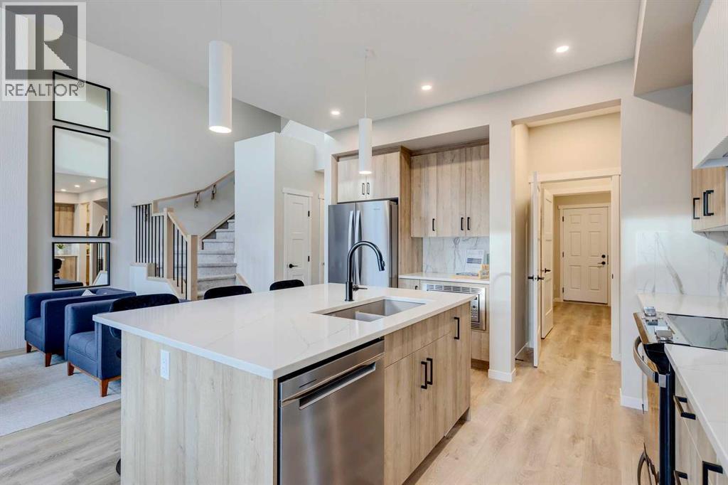 Single Family House for Sale in  Heirloom Drive SE Rangeview Calgary 