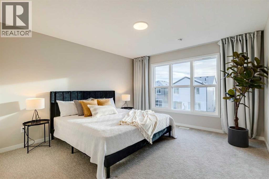 Single Family House for Sale in  Heirloom Drive SE Rangeview Calgary 