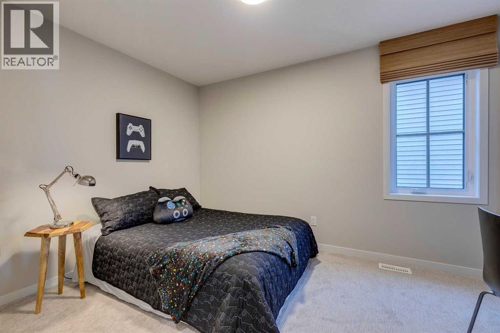 Single Family House for Sale in  Heirloom Drive SE Rangeview Calgary 