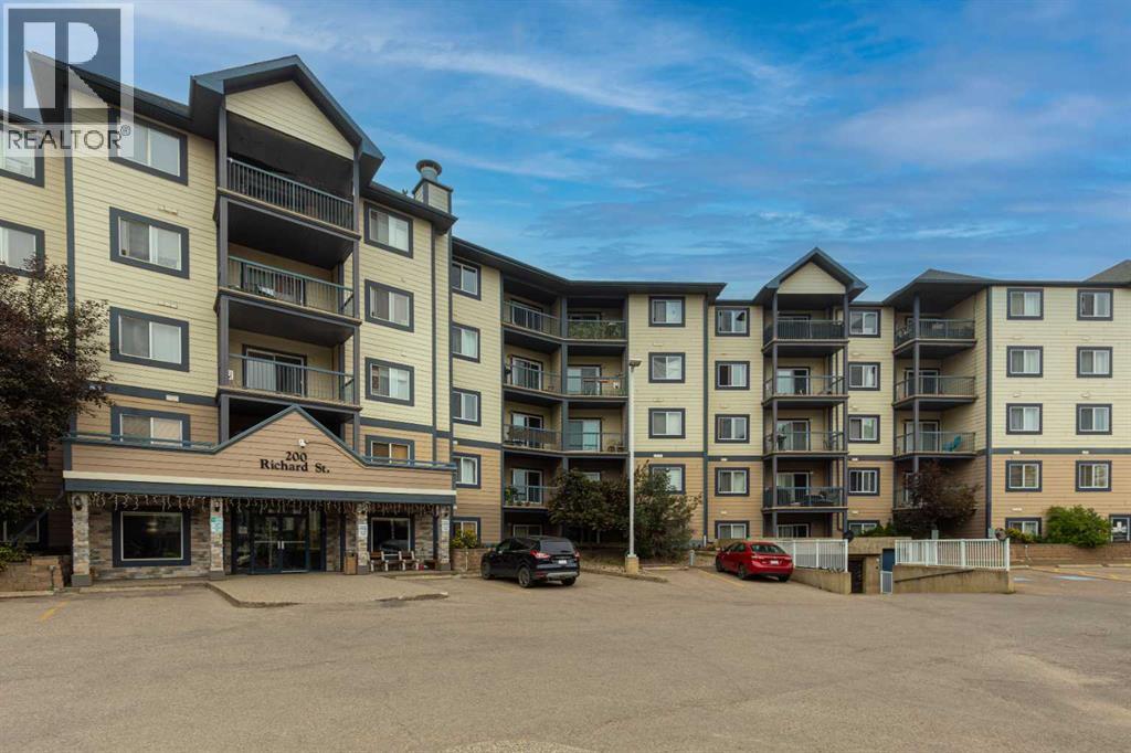 200 Richard Street, Fort McMurray