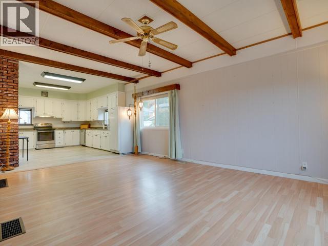 6345 POPLAR STREET, Powell River