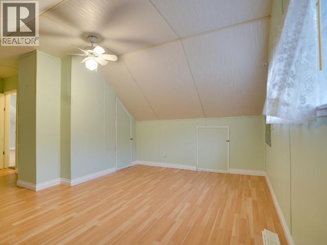 6345 POPLAR STREET, Powell River