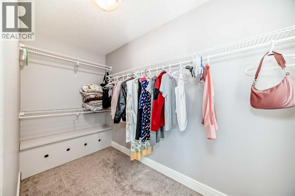 Single Family House for Sale in  Saddlelake View NE Saddle Ridge Calgary 