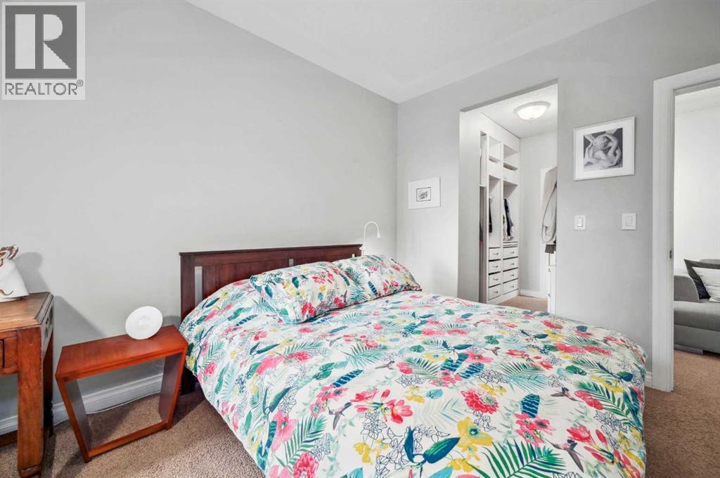 Single Family House for Sale in    Avenue SW Erlton Calgary 