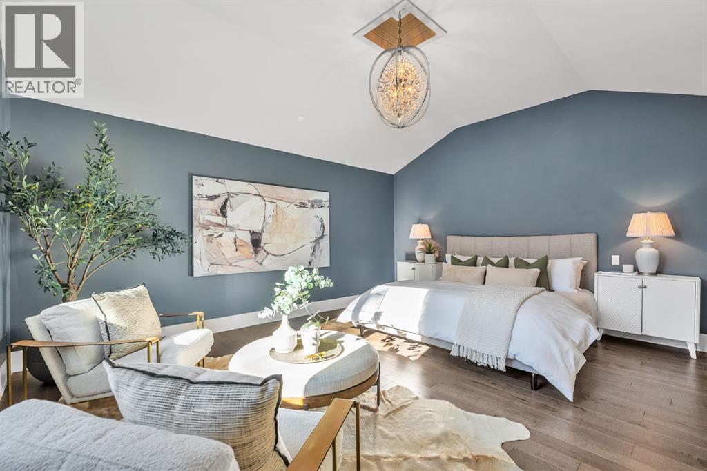 Single Family House for Sale in  Britannia Drive SW Elboya Calgary 