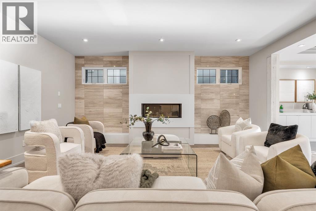 Single Family House for Sale in  Britannia Drive SW Elboya Calgary 