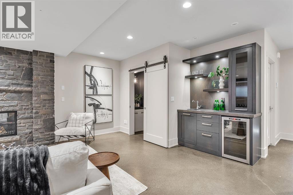 Single Family House for Sale in  Britannia Drive SW Elboya Calgary 