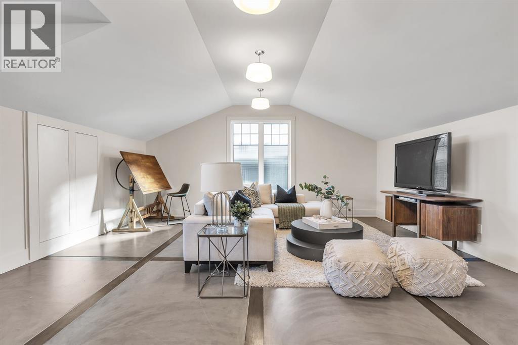 Single Family House for Sale in  Britannia Drive SW Elboya Calgary 