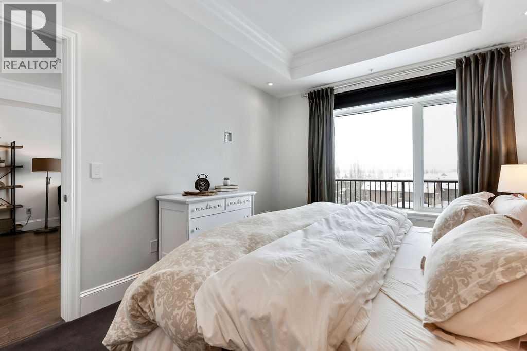 Single Family House for Sale in   Quarry Way SE Douglasdale/Glen Calgary 