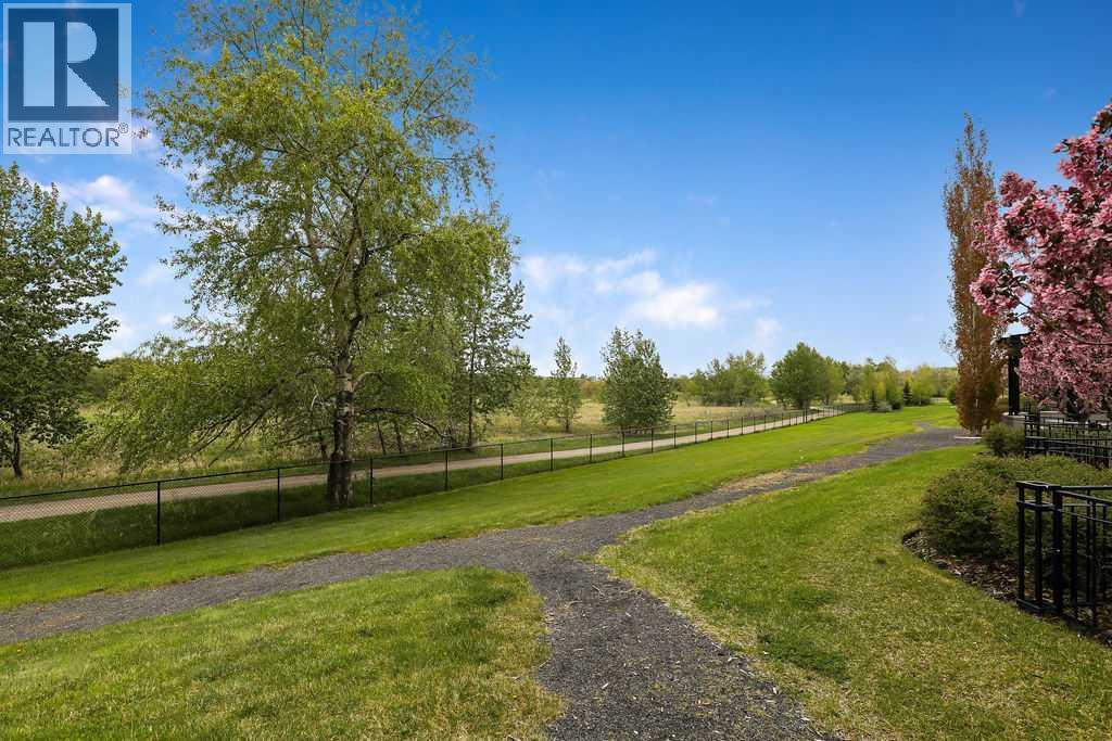 Single Family House for Sale in   Quarry Way SE Douglasdale/Glen Calgary 