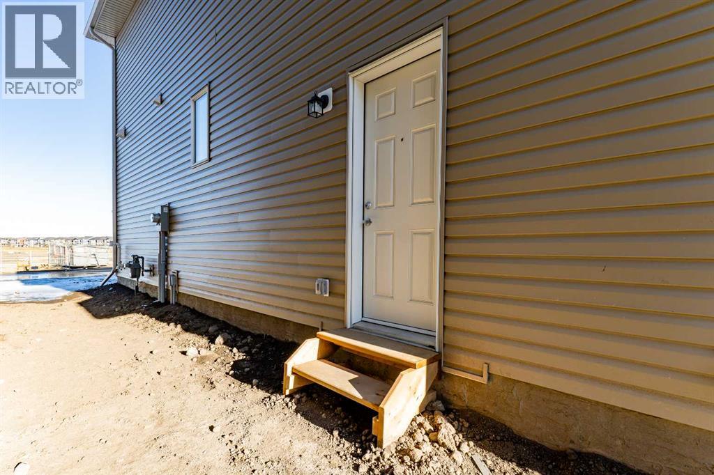 Single Family House for Sale in  Carringford Road NW Carrington Calgary 