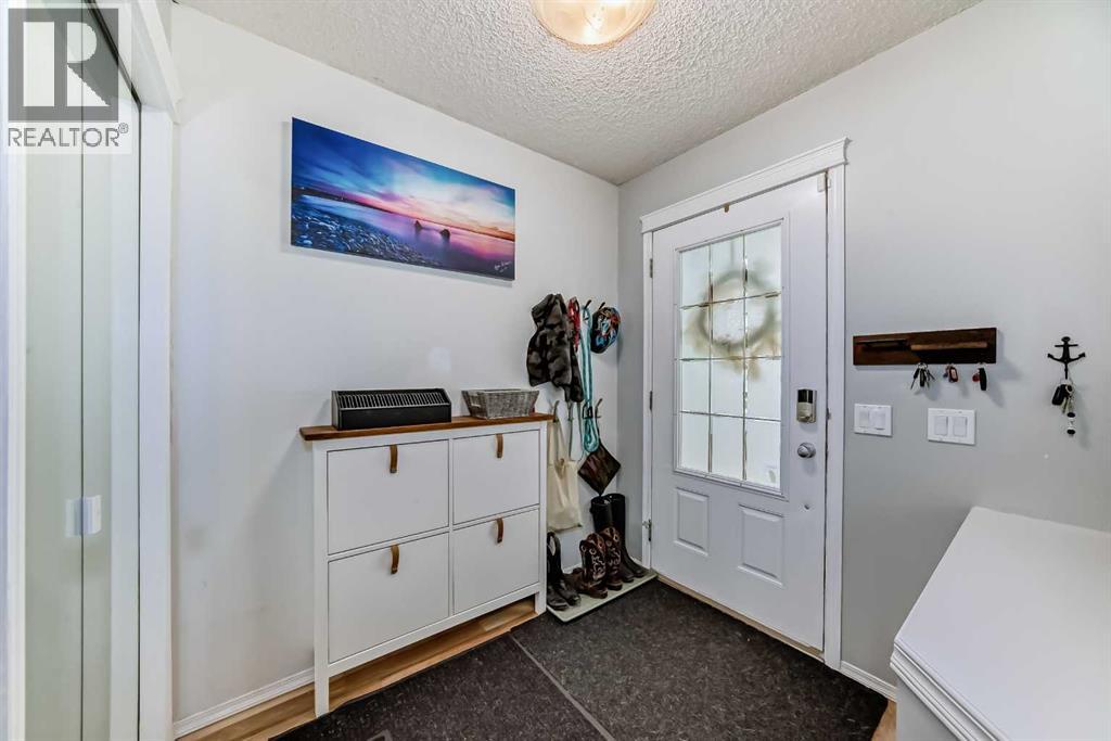 Single Family House for Sale in  Tuscany Springs Rise NW Tuscany Calgary 