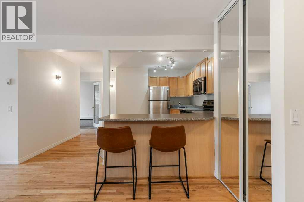 Single Family House for Sale in    Avenue SW Mission Calgary 