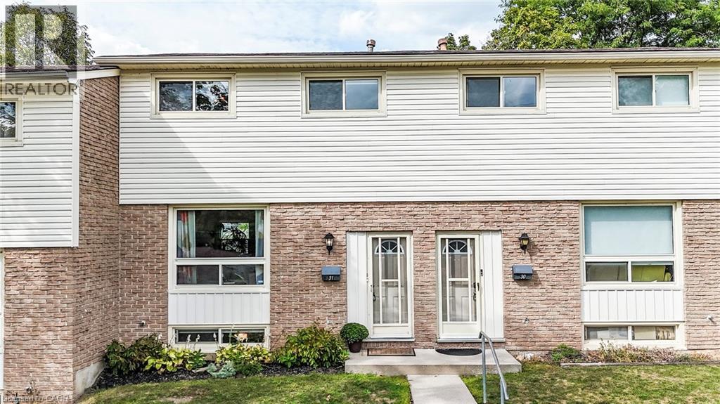 165 GREEN VALLEY Drive Unit# 31