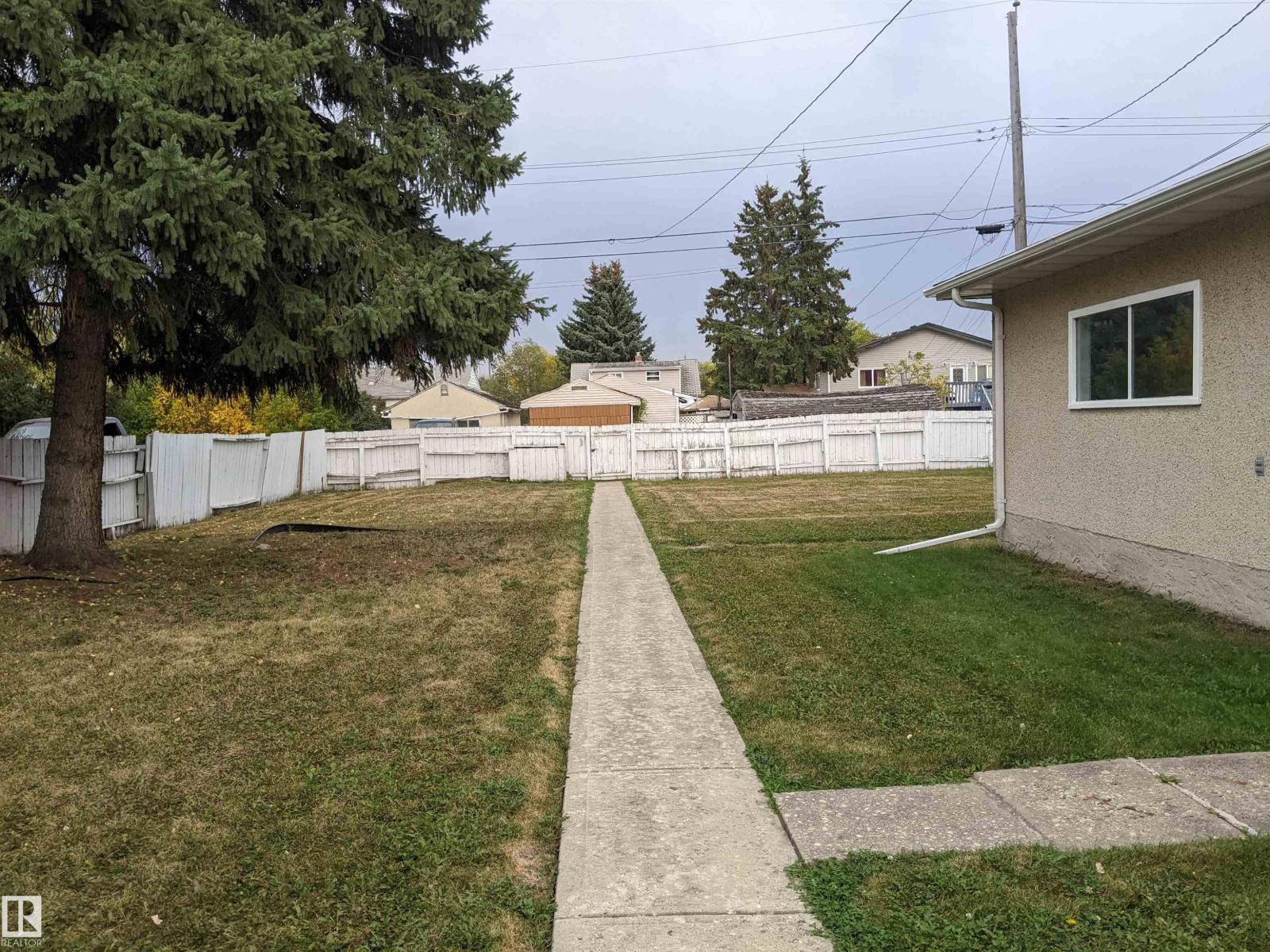 10719 152 Street NW, Edmonton