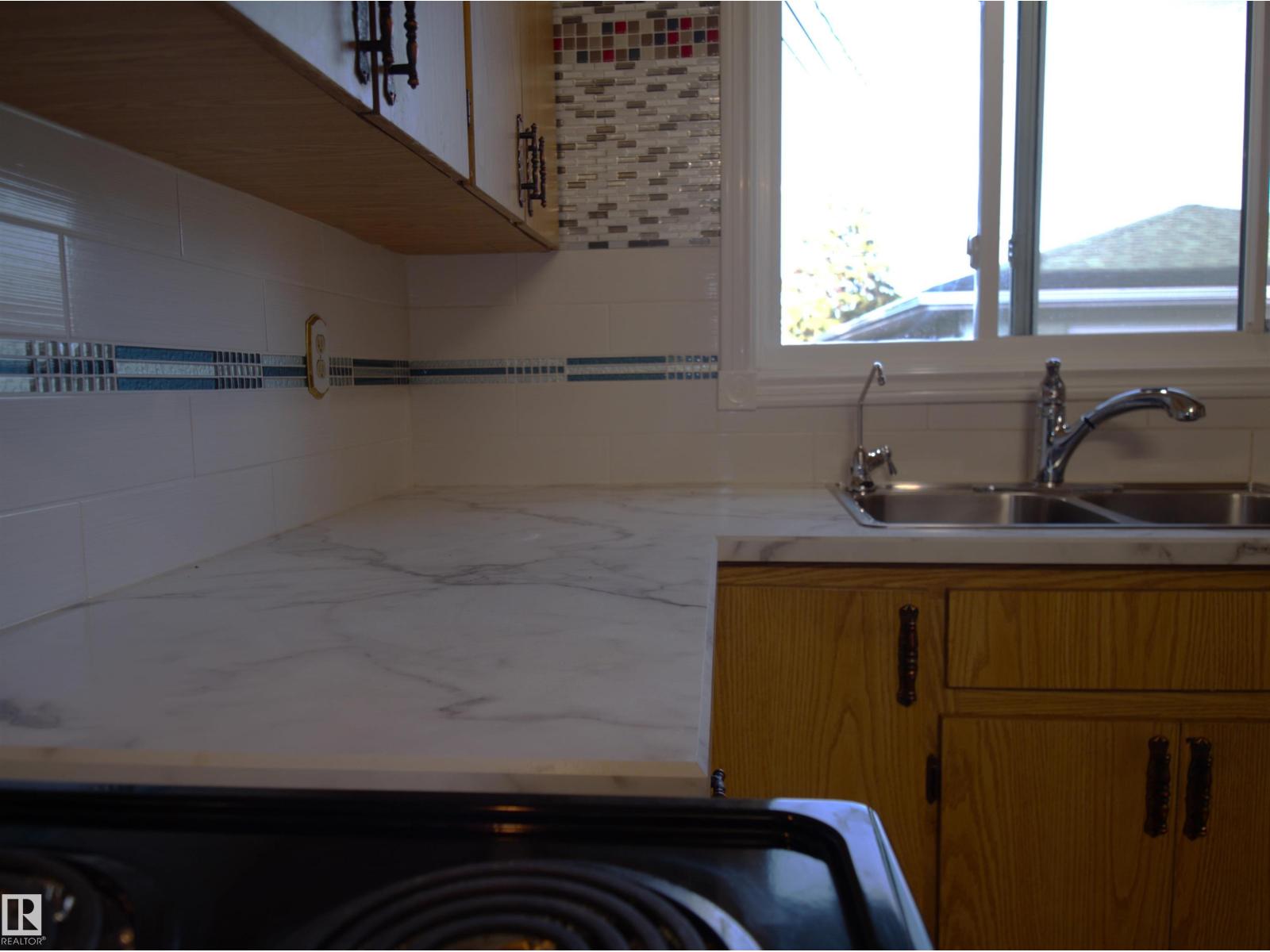 10719 152 Street NW, Edmonton