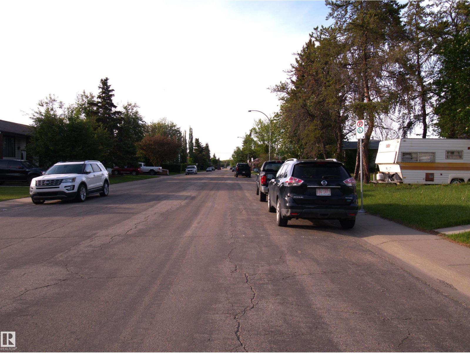 10719 152 Street NW, Edmonton