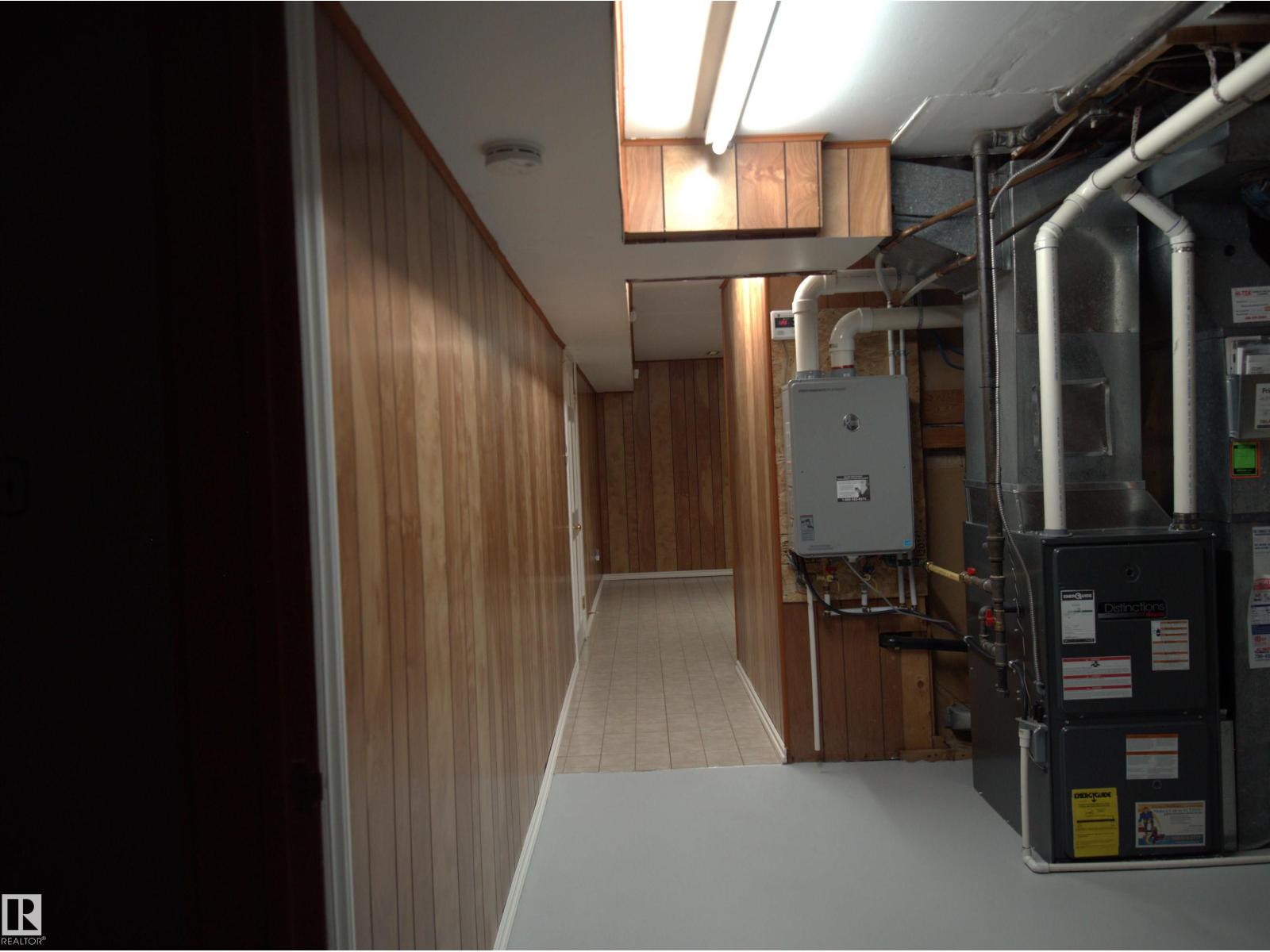 10719 152 Street NW, Edmonton