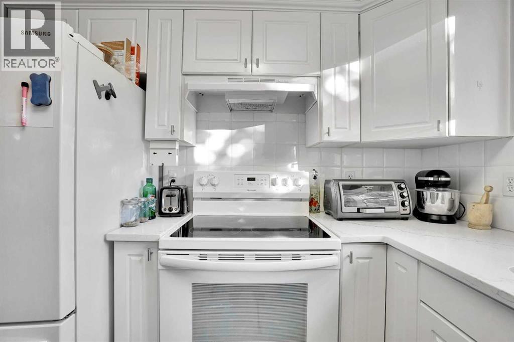 Single Family House for Sale in   Hunterview Drive NW Huntington Hills Calgary 