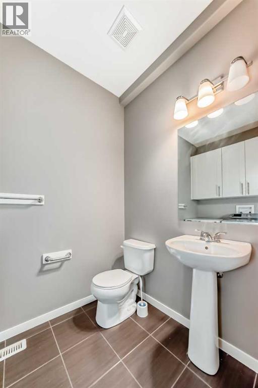 Single Family House for Sale in  Nolanfield Terrace NW Nolan Hill Calgary 